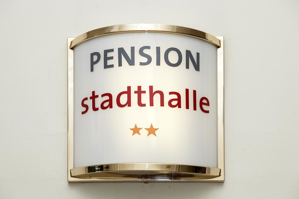 Pension Stadthalle Bed and Breakfast Wenen Buitenkant foto